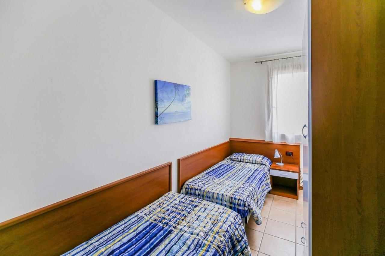 Ginepri Lido Altanea Apartment Caorle Ngoại thất bức ảnh