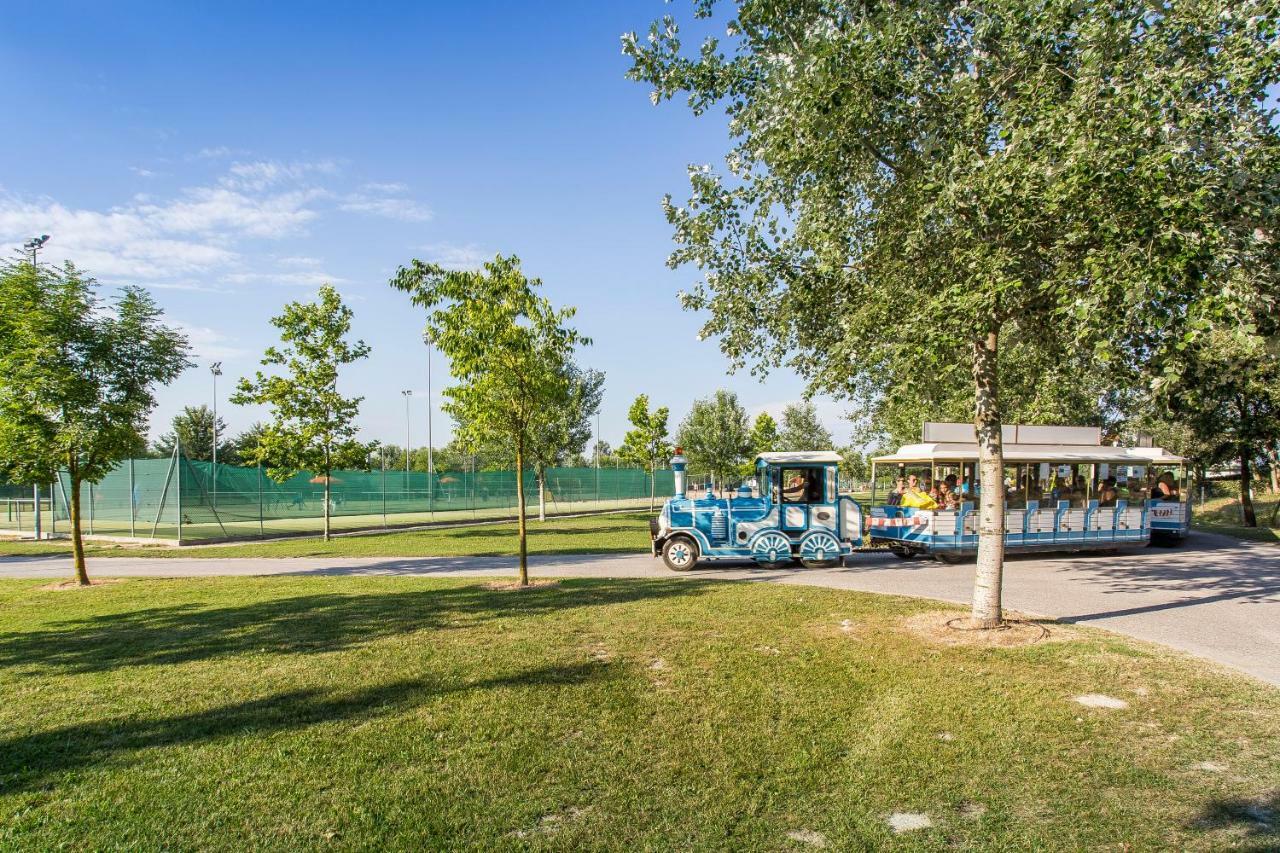 Ginepri Lido Altanea Apartment Caorle Ngoại thất bức ảnh